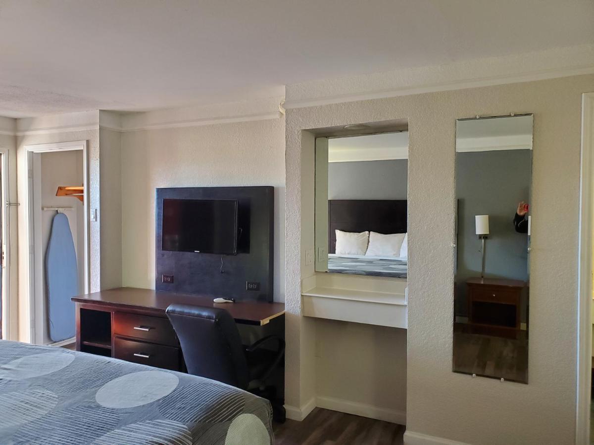Budget Host Inn- Medical Center リトルロック エクステリア 写真
